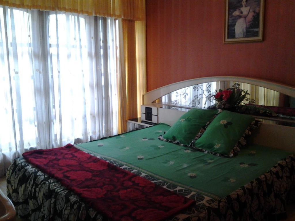 Villa And Resto Basanova Batu  Zimmer foto